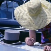 Lady in straw hat